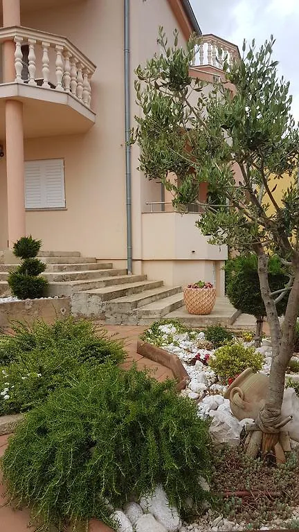 Apartments Suzana Croatia